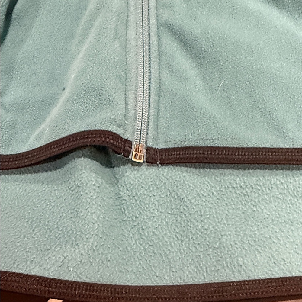 The North Face Women’s Teal Fleece Jacket - Picture 5 of 5